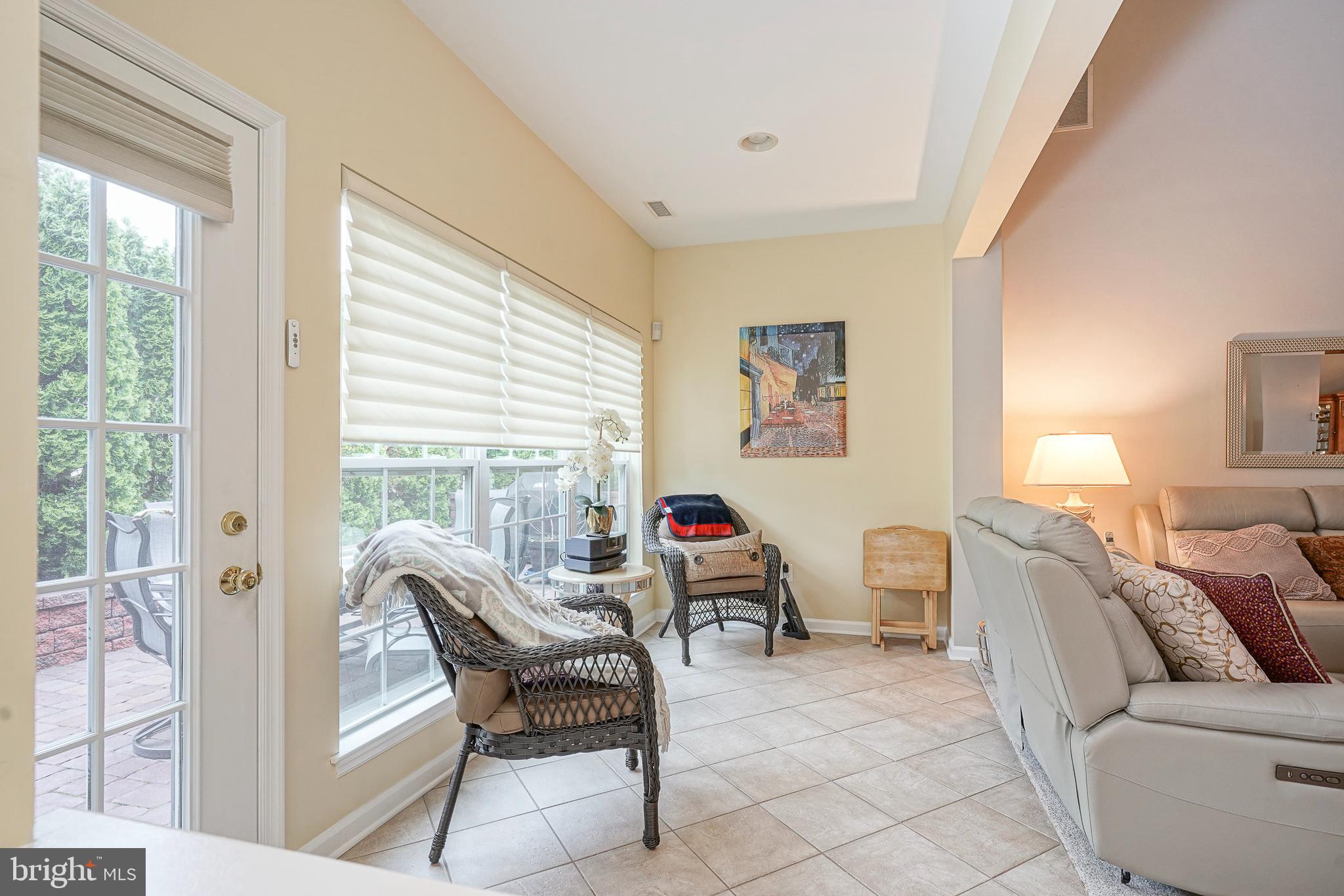 11 SPRINGFIELD AVENUE