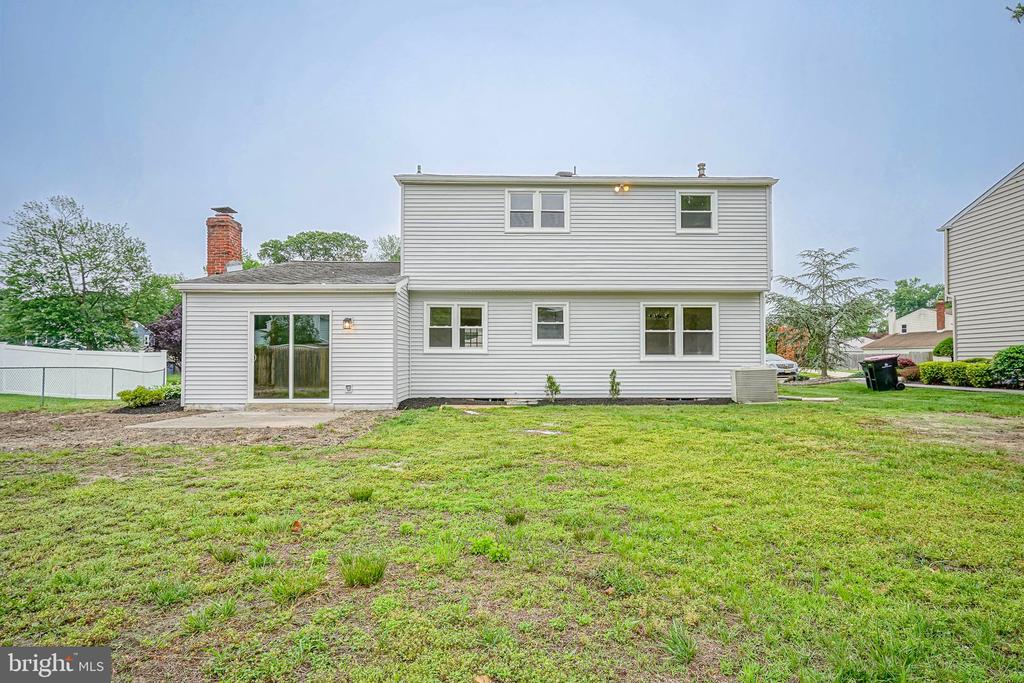 26 JEFFERSON DRIVE