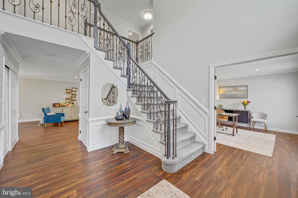 22 REGAN LANE