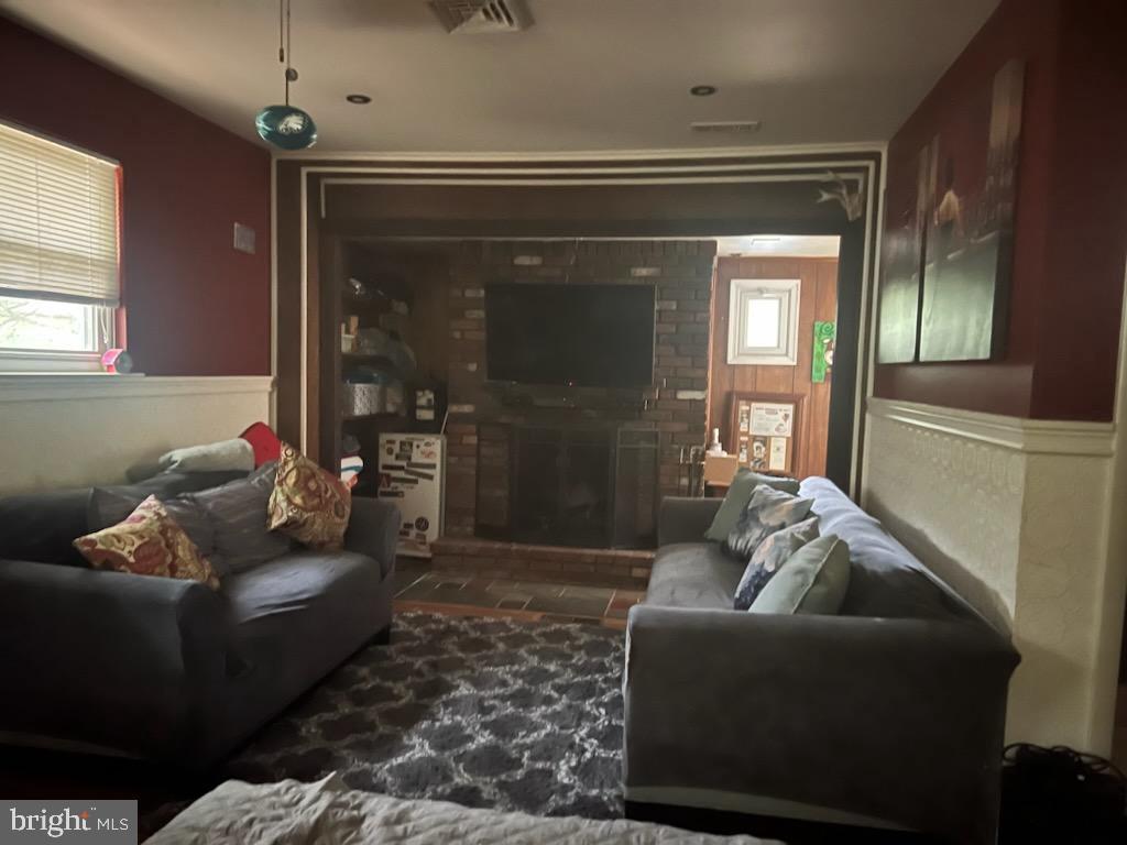 472 JACKSON ROAD