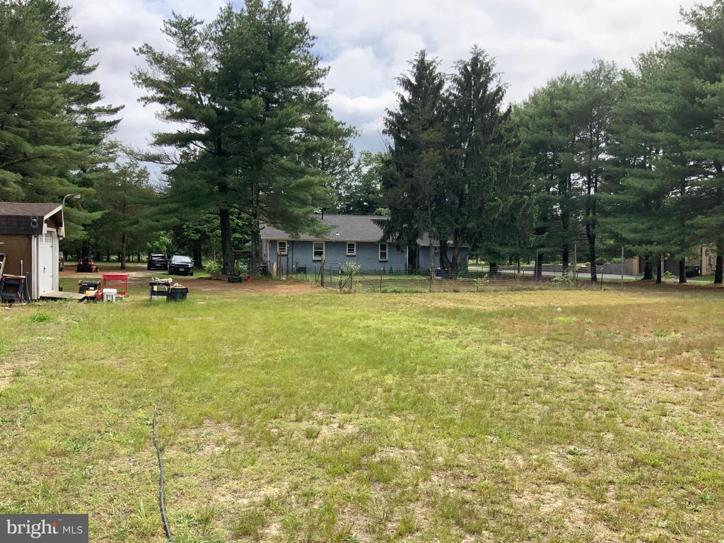 472 JACKSON ROAD