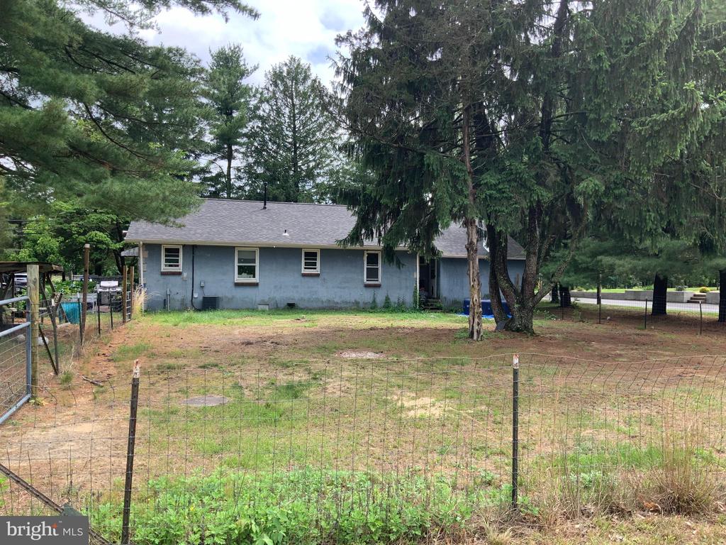 472 JACKSON ROAD