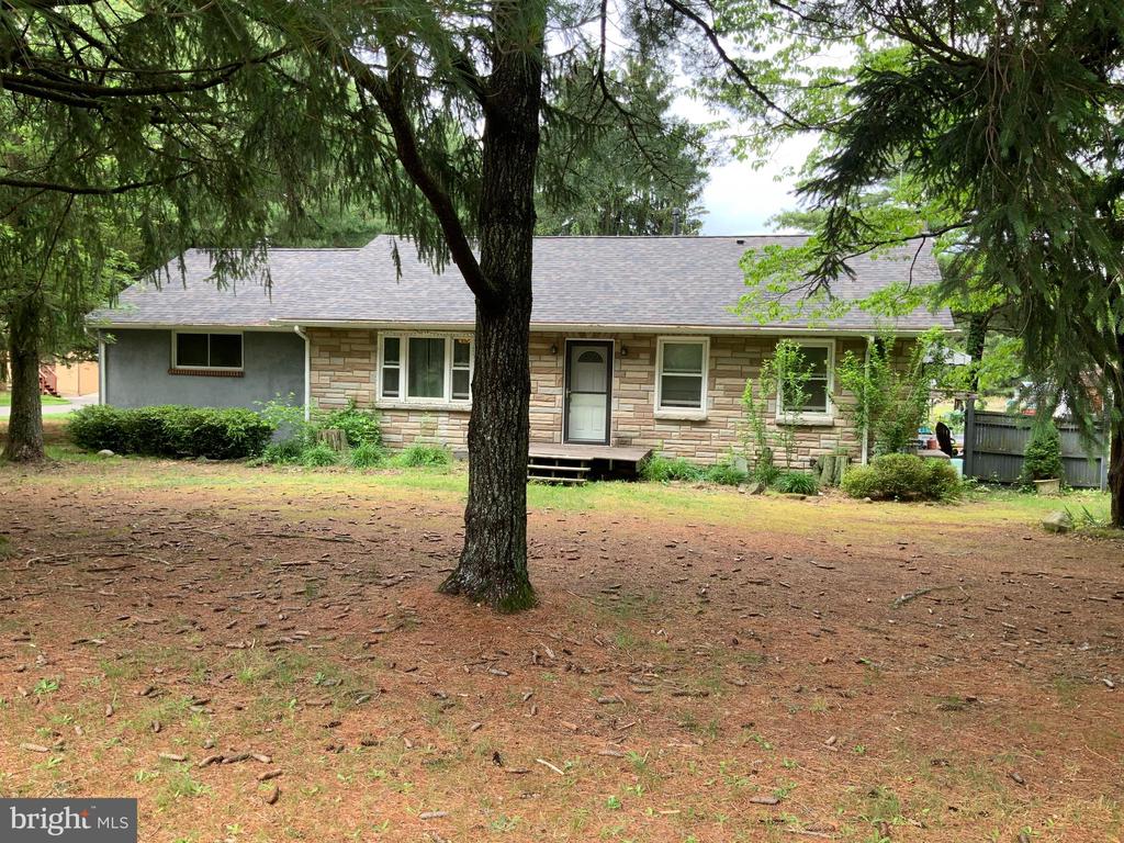 472 JACKSON ROAD