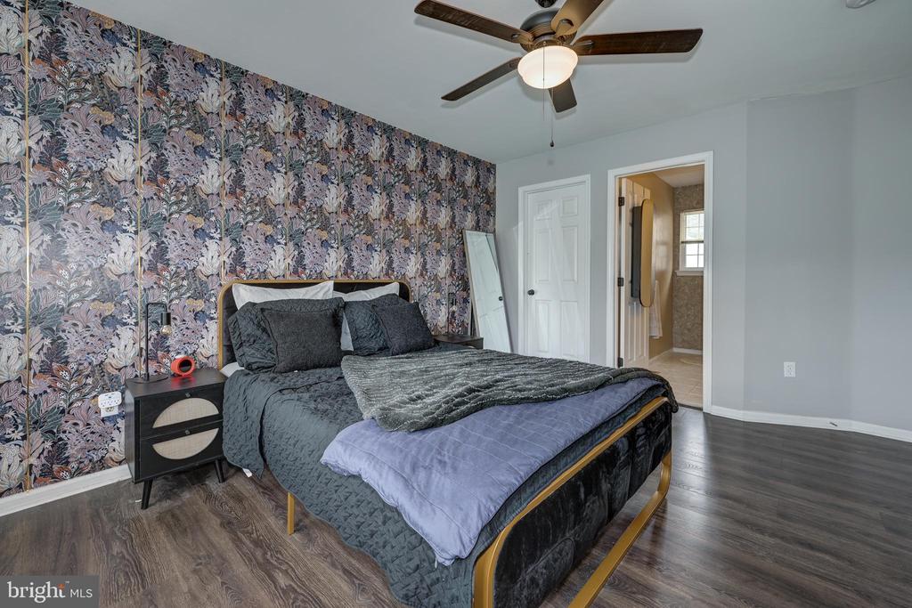7721 HESSON LANE