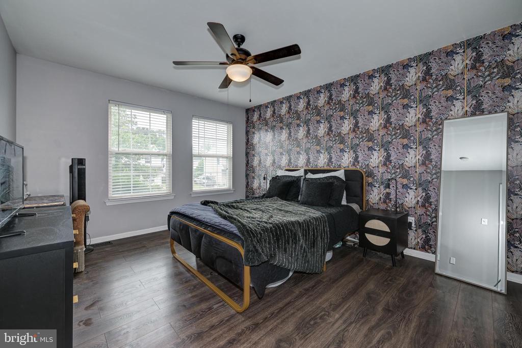 7721 HESSON LANE