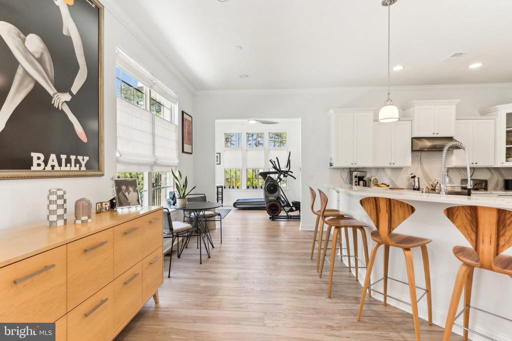 55 Remington Dr