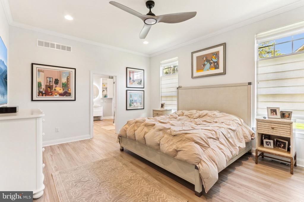 55 Remington Dr