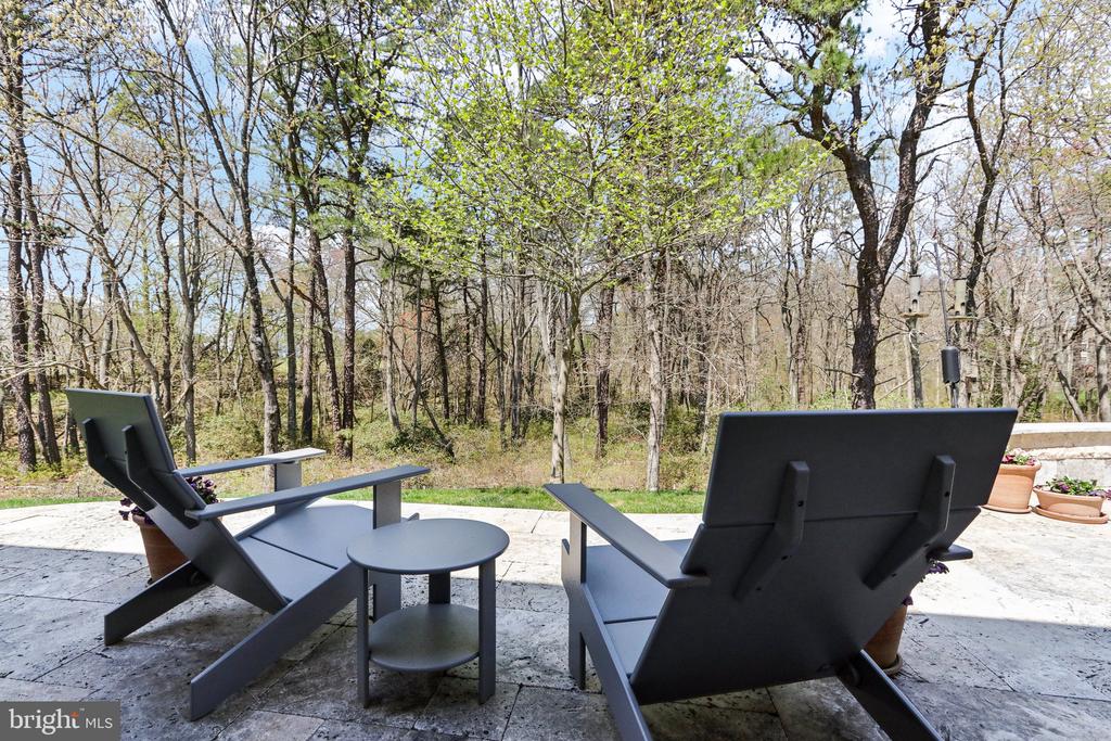 55 Remington Dr