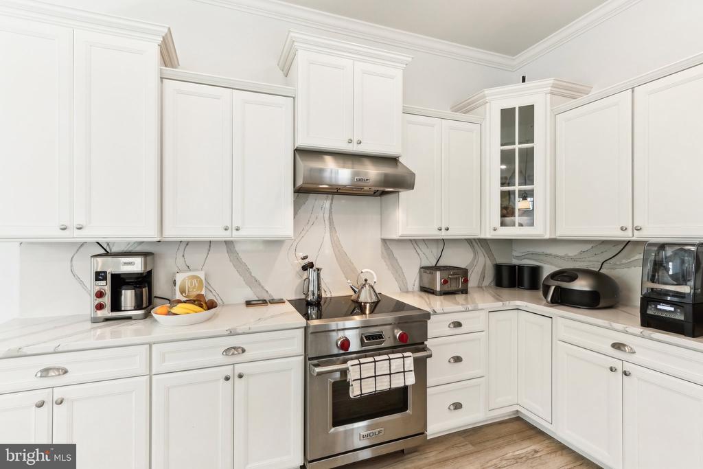 55 Remington Dr