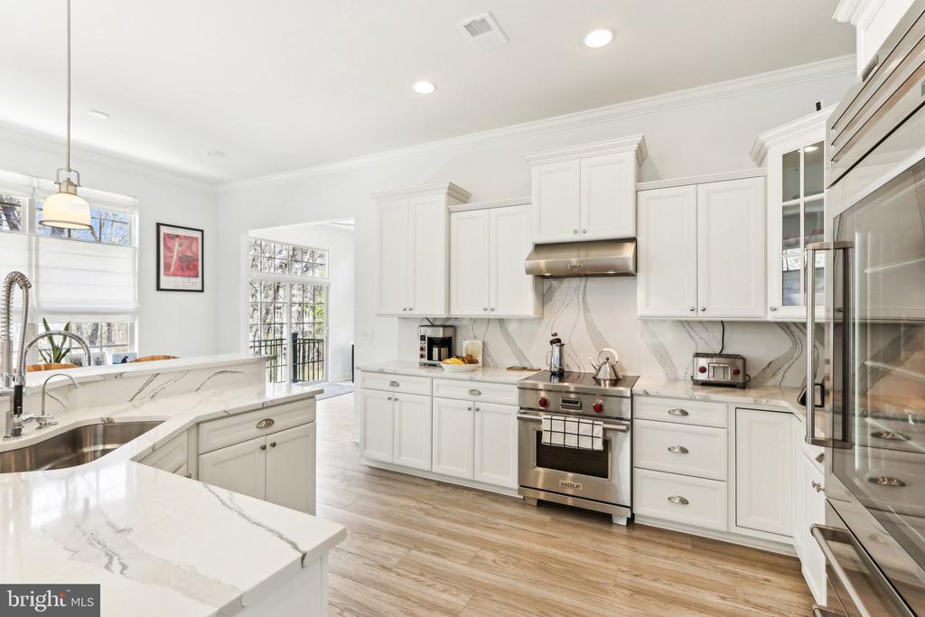55 Remington Dr
