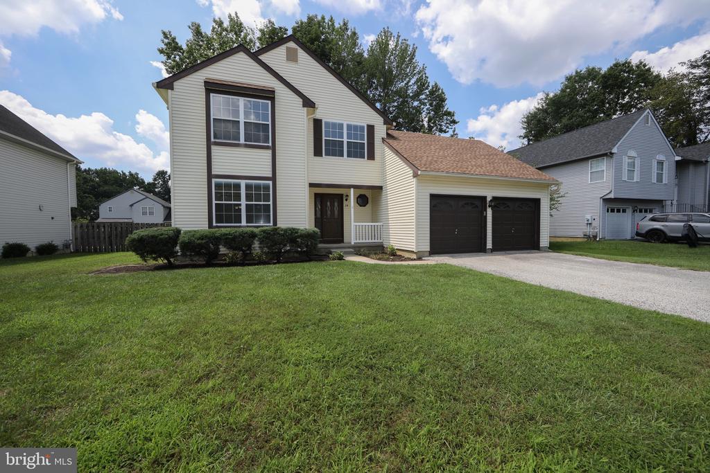 28 COUNTRY LANE