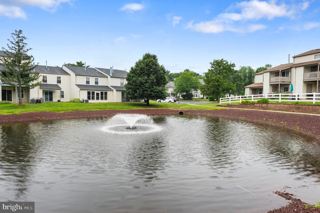 221 KNOLL DRIVE