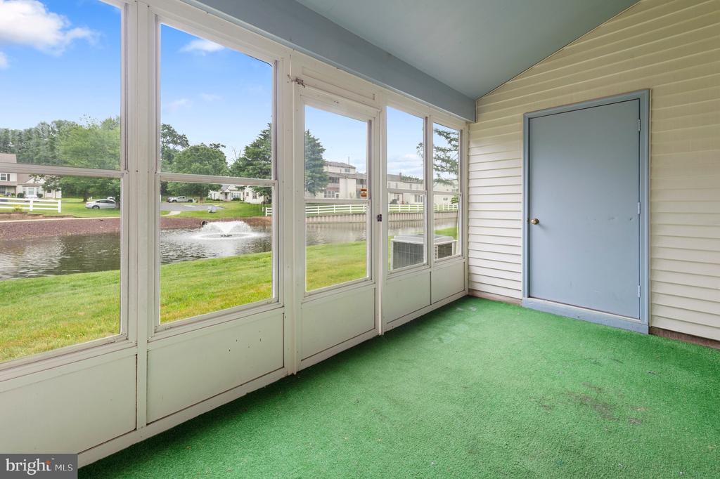 221 KNOLL DRIVE