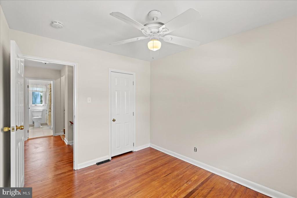 1604 PLEASANT DRIVE