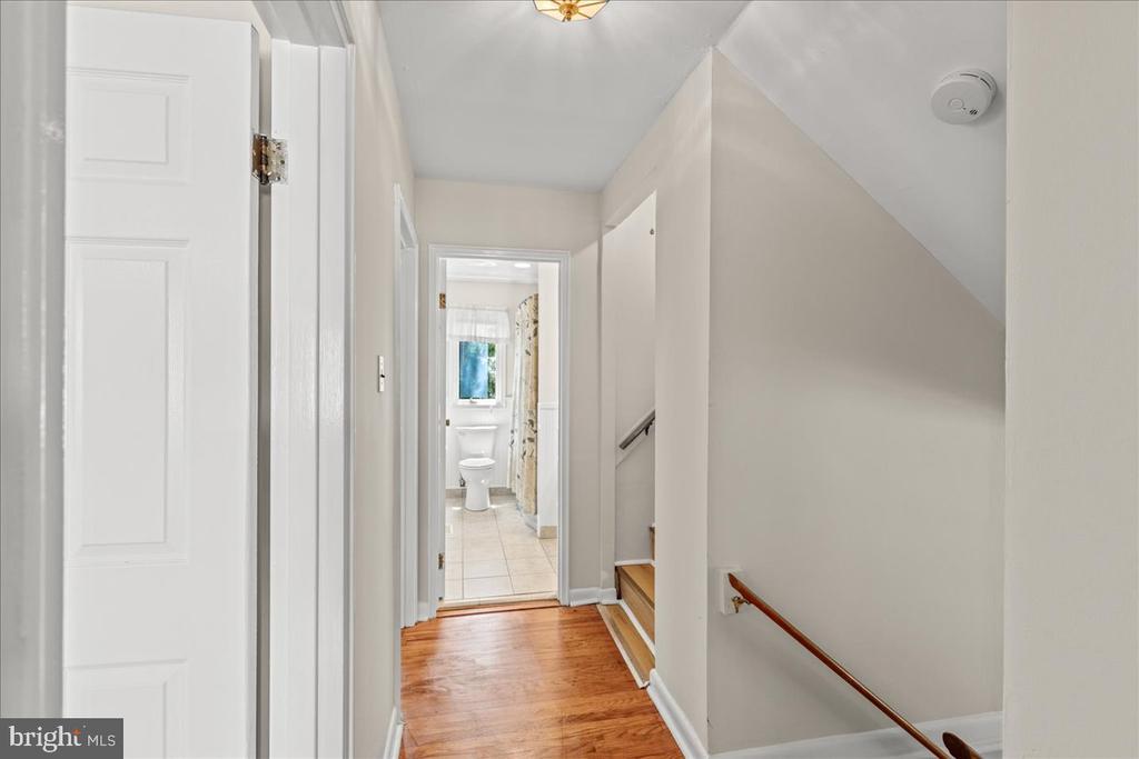 1604 PLEASANT DRIVE