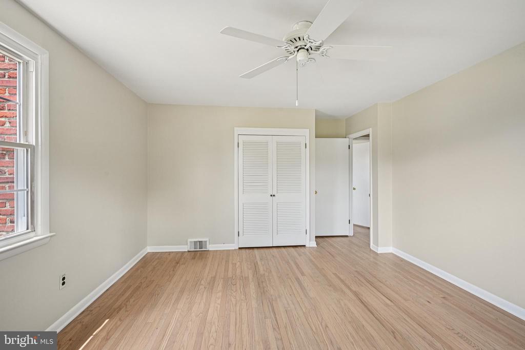143 Ashbrook Rd