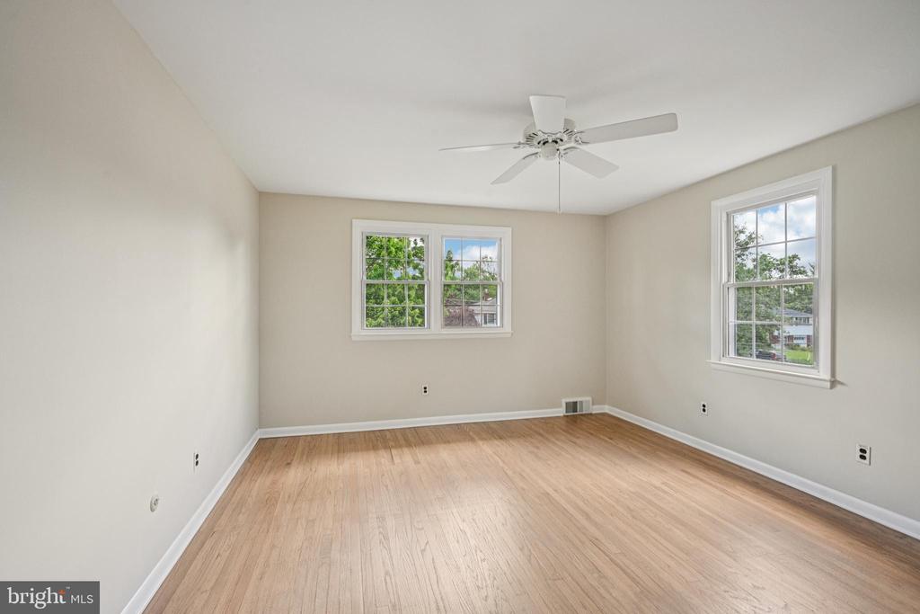 143 Ashbrook Rd