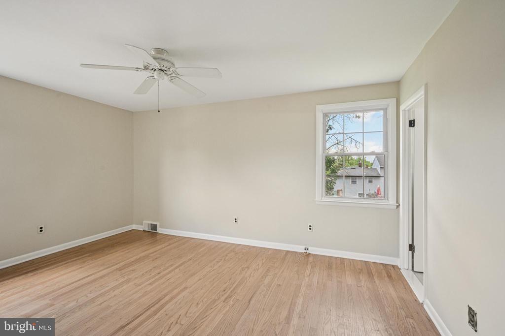 143 Ashbrook Rd