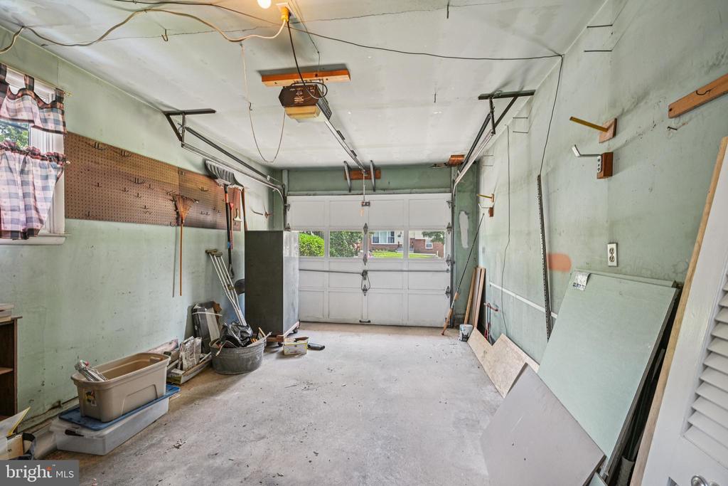 143 Ashbrook Rd