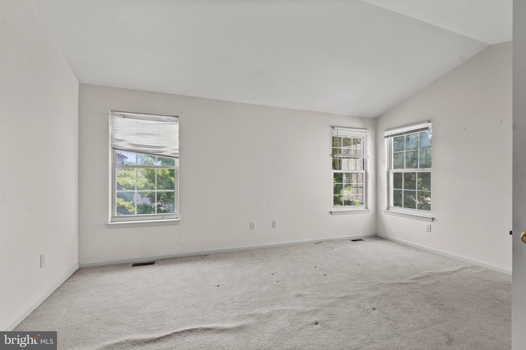 1014 Chanticleer