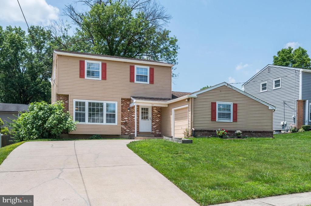 22 CLEMSON ROAD
