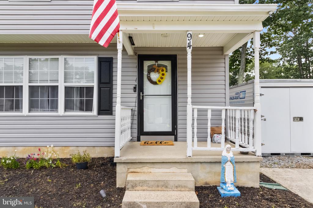 94 MOUNT CLEMENT AVENUE