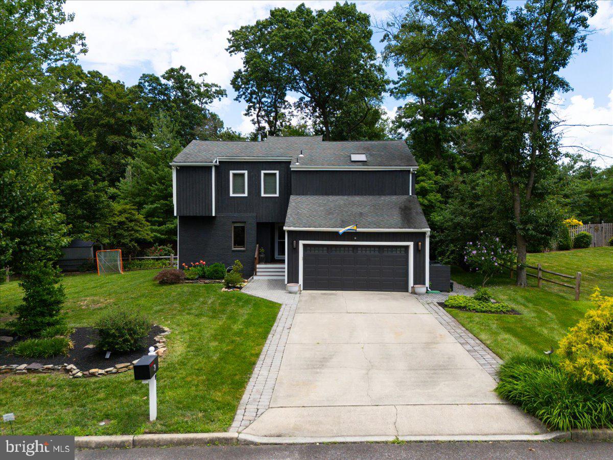 9 GOLF VIEW DRIVE