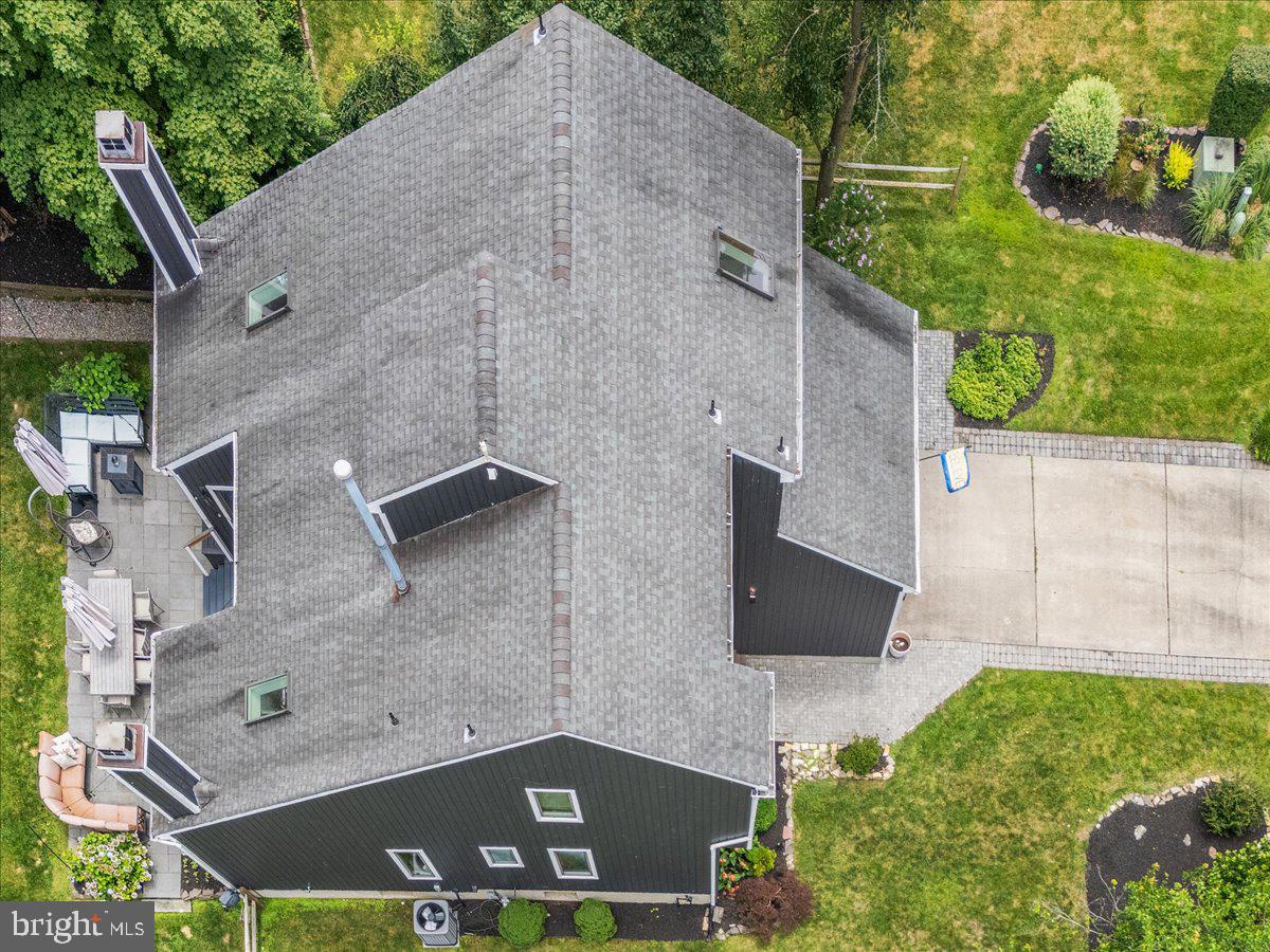 9 GOLF VIEW DRIVE
