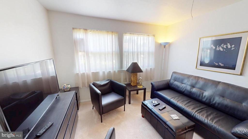 20 PEREGRINE DRIVE