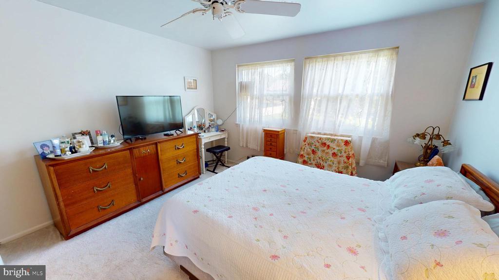 20 PEREGRINE DRIVE