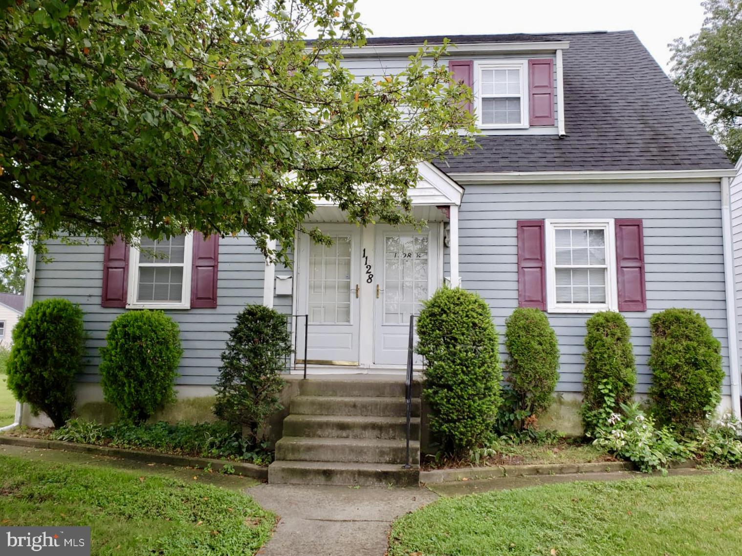 1128 B LOGAN AVENUE