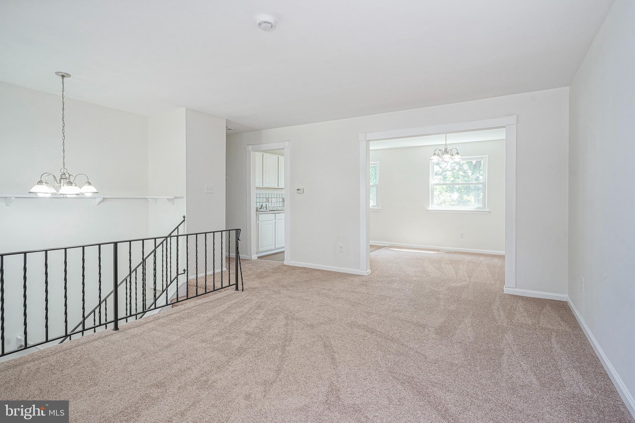 2410 SHELLEY LANE