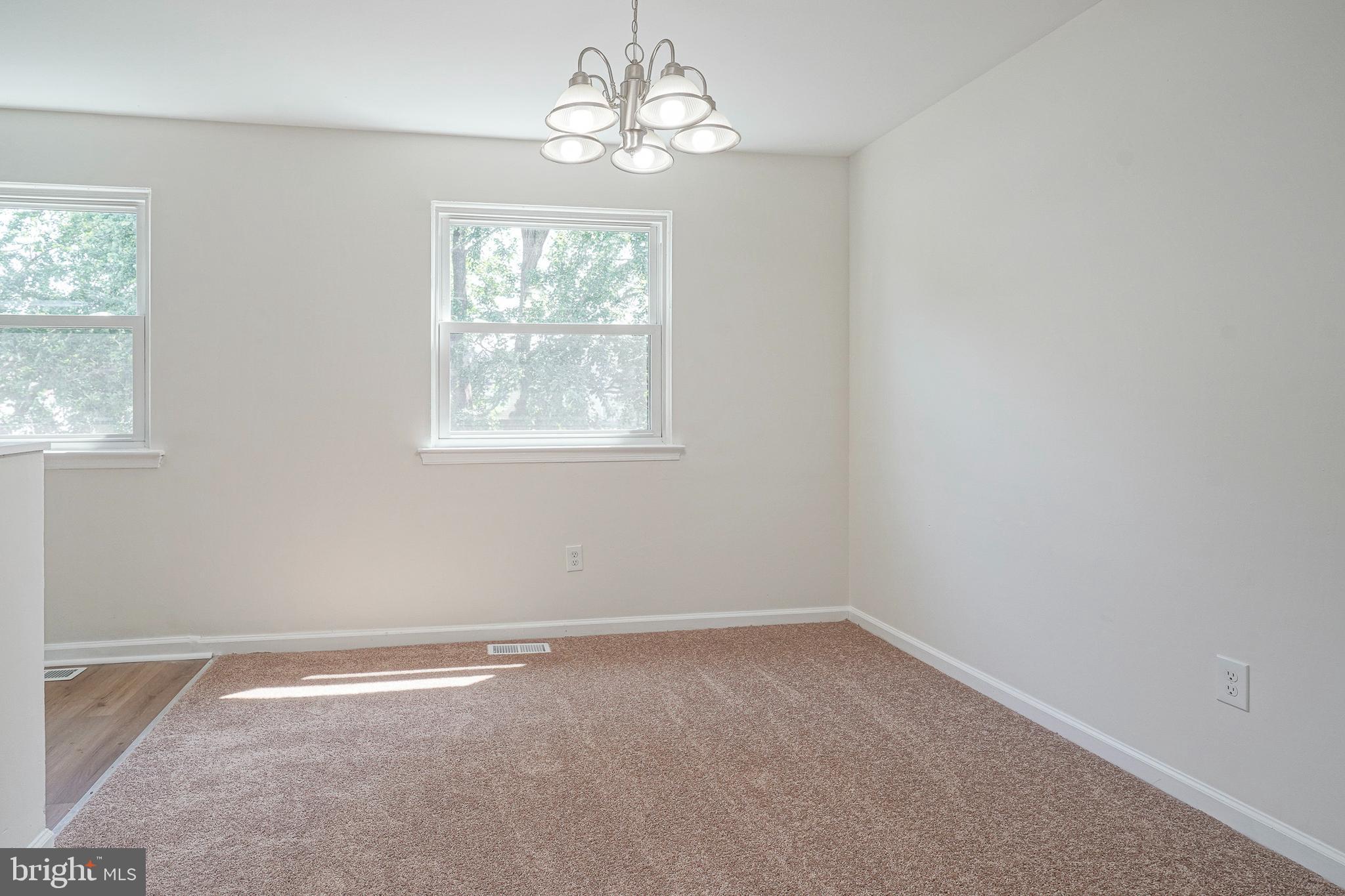 2410 SHELLEY LANE
