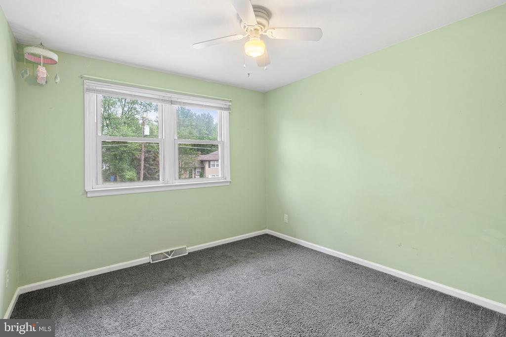 34 KENWOOD DRIVE
