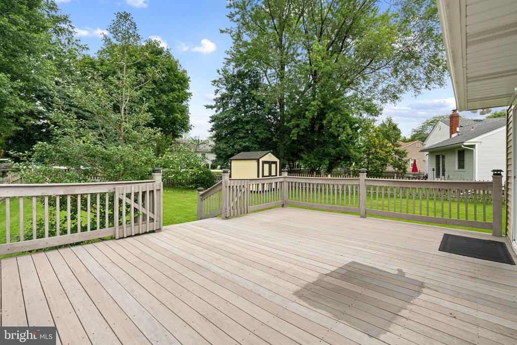 34 KENWOOD DRIVE