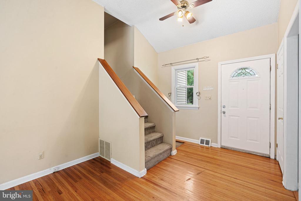 34 KENWOOD DRIVE
