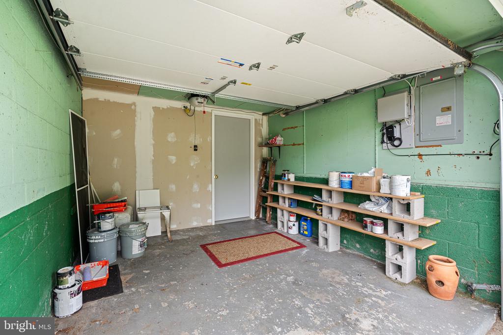 34 KENWOOD DRIVE