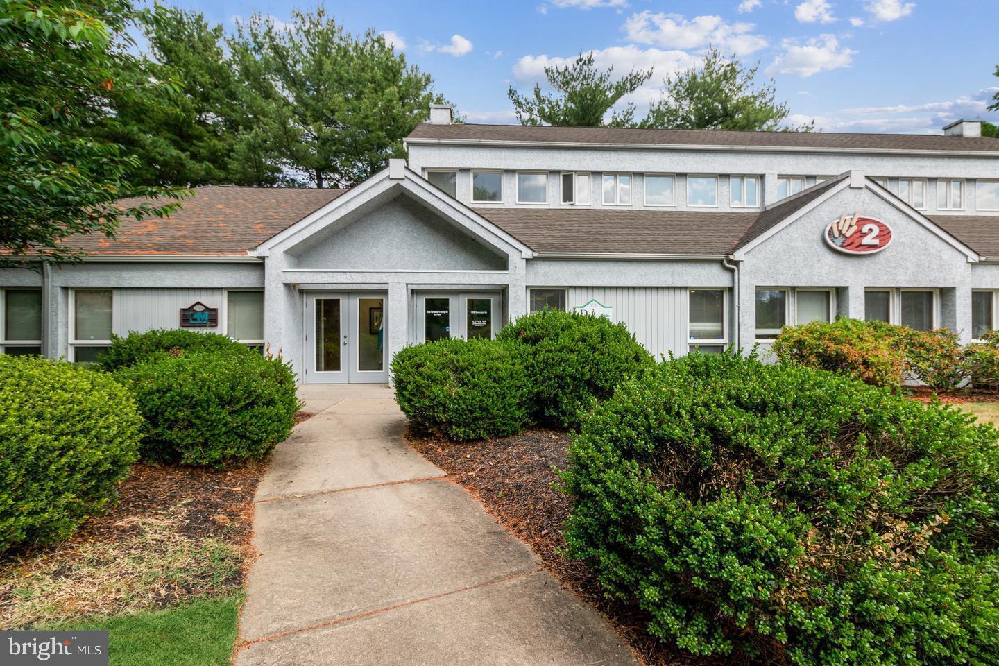 112 Haddontowne Ct #203