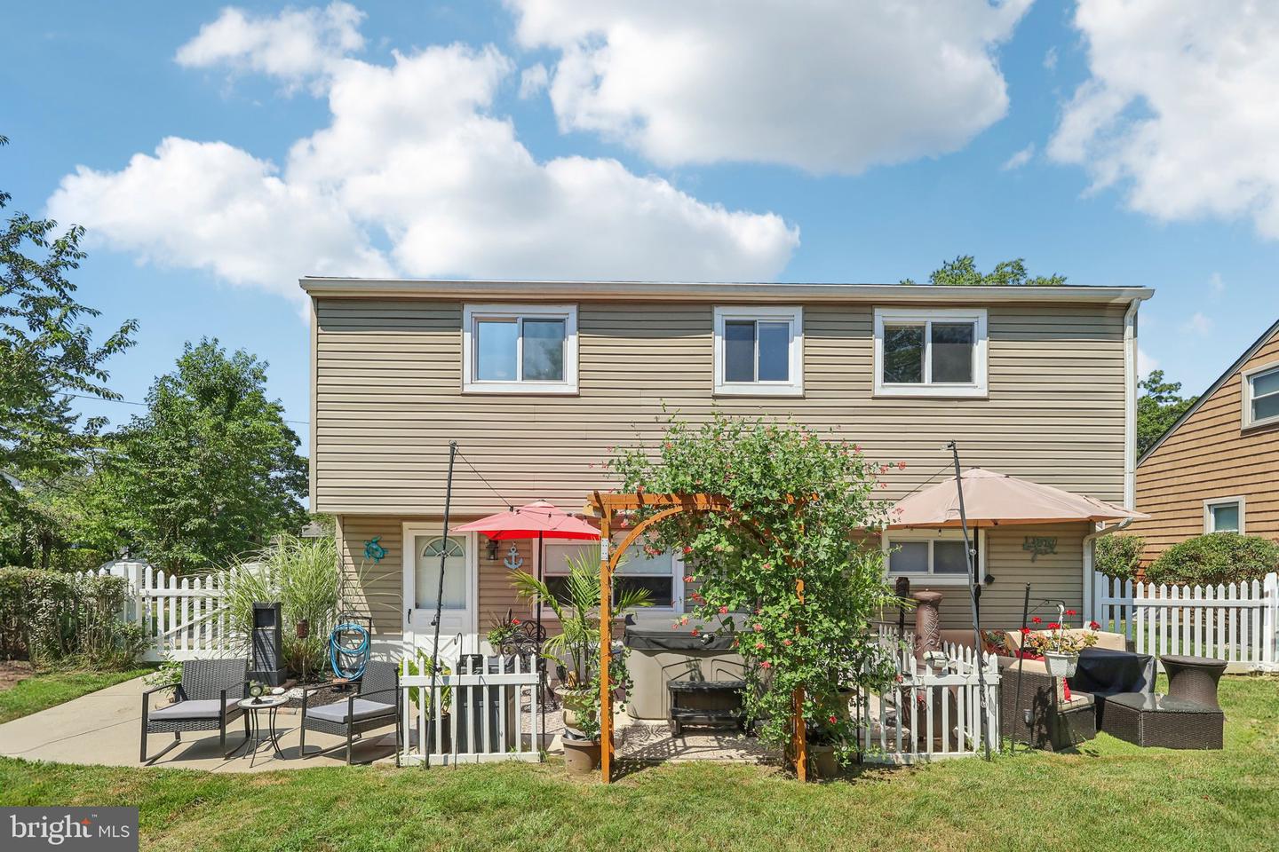 307 Palmwood Ave