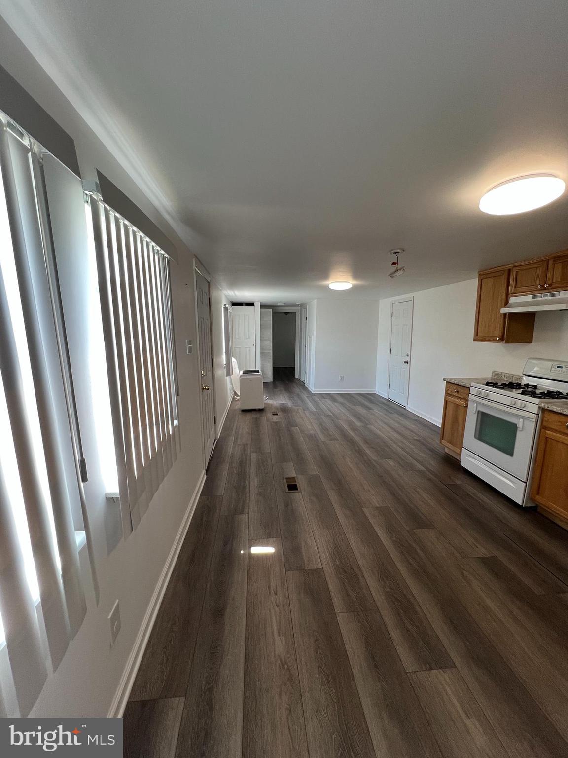 21 CEDARWOOD