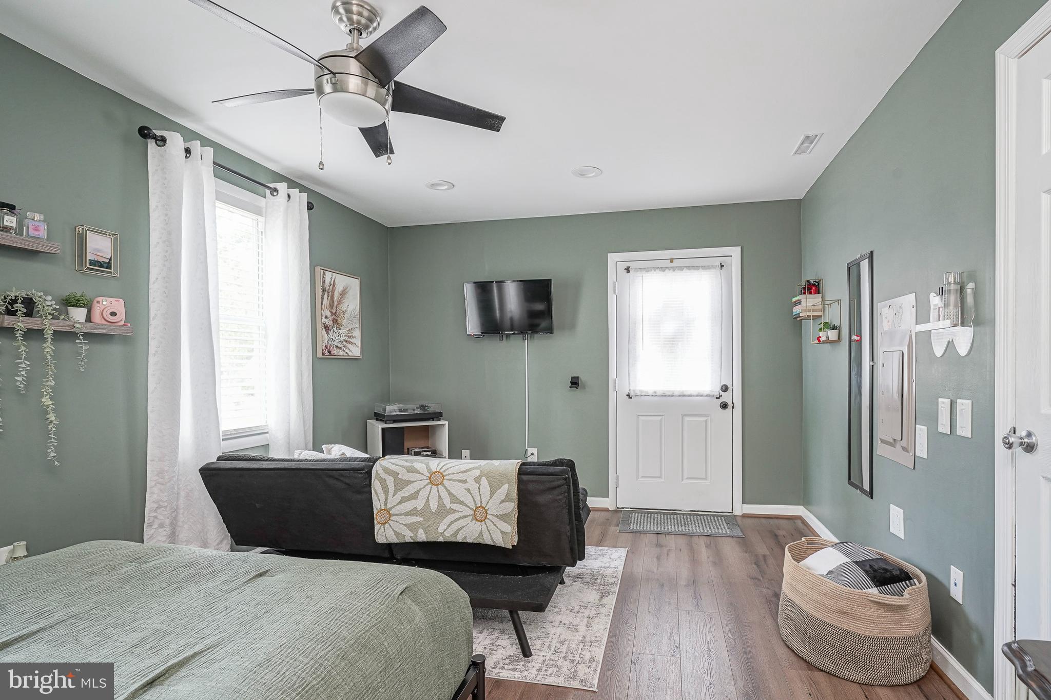 111 BAKER AVENUE