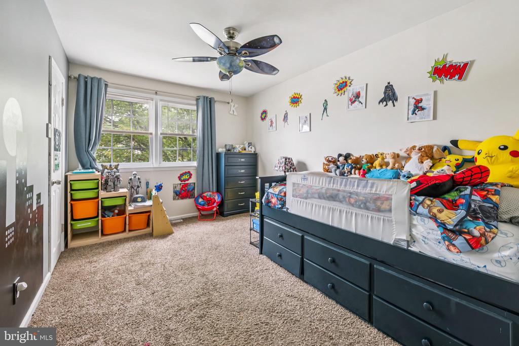 14 LAKEVIEW DRIVE