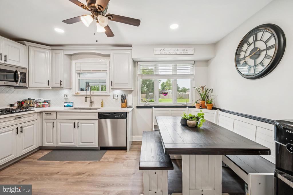 14 LAKEVIEW DRIVE