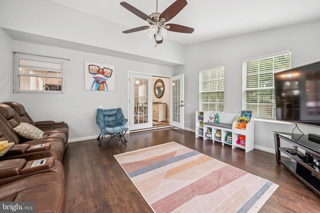14 LAKEVIEW DRIVE