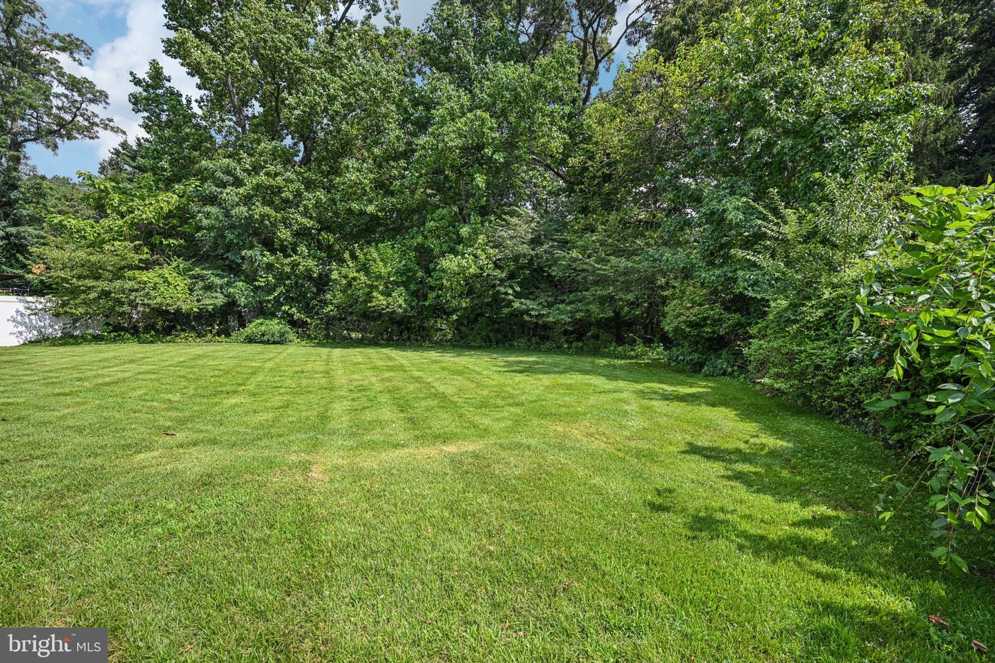 1766 Hillside Dr