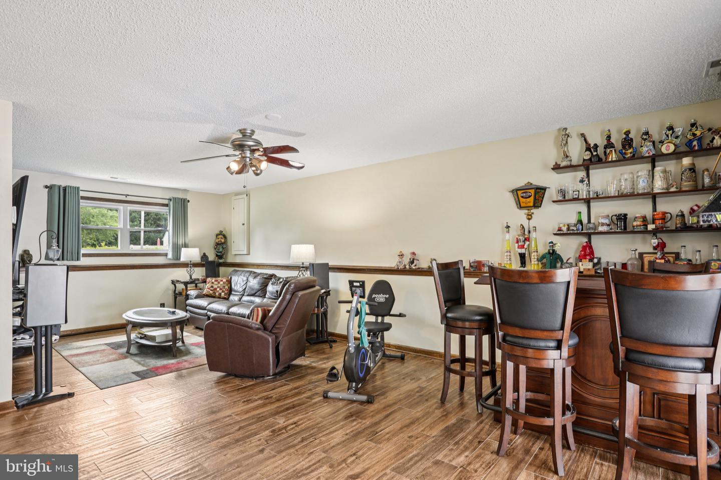 24 Brookstone Dr