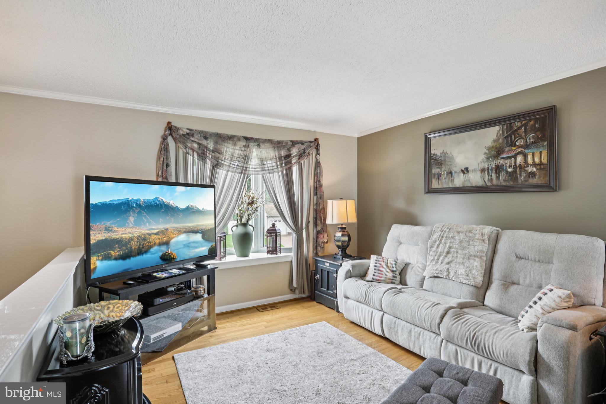 24 Brookstone Dr