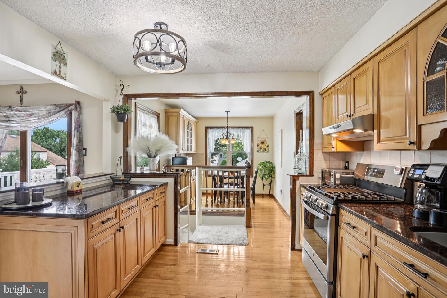 24 Brookstone Dr