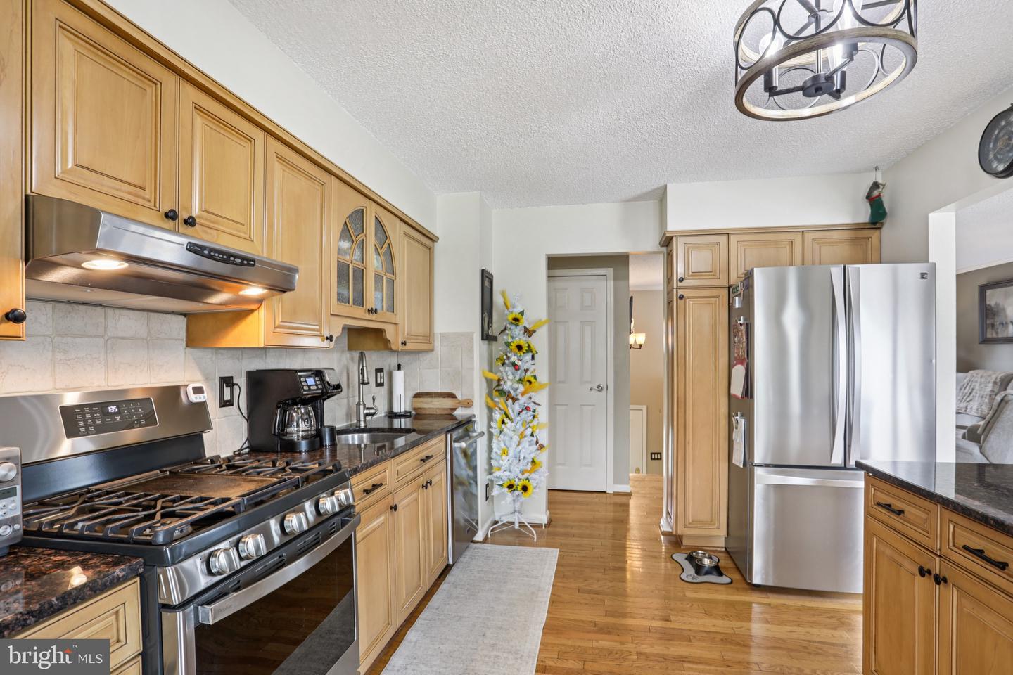 24 Brookstone Dr