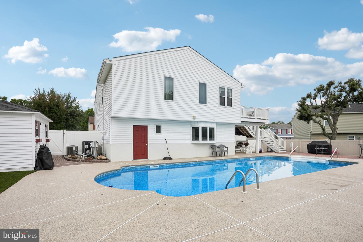 24 Brookstone Dr